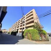 【「東松戸」駅徒歩8分の好立地】忙しい朝、遅い帰宅時にも安心の駅近物件です。車を使わなくてもお買い物に不便しませんね♪