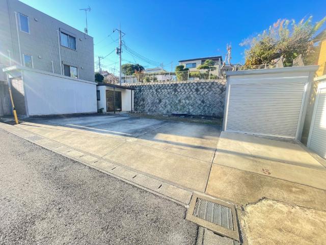 【更地渡し】余計な解体費用も掛かりません。容積率150％で様々なプランニングが可能です！