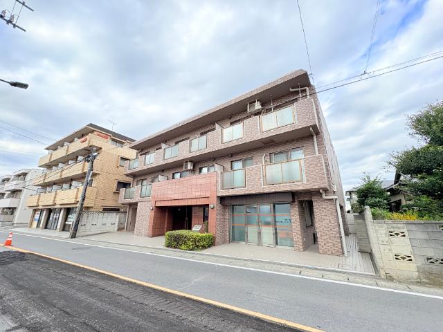 【「八柱」駅徒歩3分の好立地】忙しい朝、遅い帰宅時にも安心の駅近物件です。車を使わなくてもお買い物に不便しませんね♪