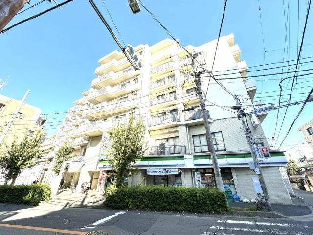 【駅徒歩8分で遅い帰宅も安心】忙しい朝、遅い帰宅時にも嬉しい駅近物件です。