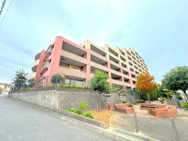 【新規リフォーム物件】キッチン・バス・トイレ・洗面化粧台交換、食洗器設置、床材・クロス貼替、建具交換等々。