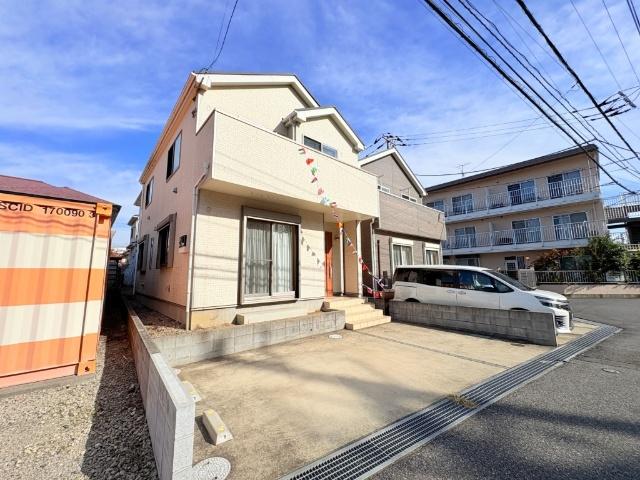 【「南流山」駅徒歩13分で遅い帰宅時も便利】充実した交通網があなたのライフステージをサポートします。駅前が栄えているため、お休みの日もお買い物に不便しませんね♪