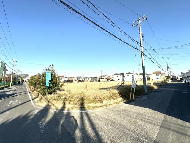【閑静な住宅街】住宅用の一戸建てが密集しているベッドタウンです。
