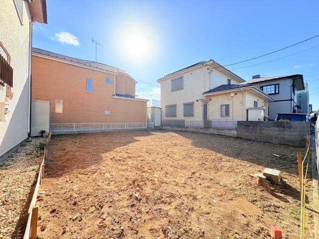 【家族の夢を叶える建築条件無し売地】お好きなハウスメーカーで建築が可能です。間取り参考資料もご用意致します。お気軽にご相談下さい。