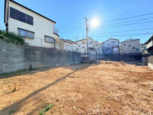 【家族の夢を叶える建築条件無し売地】お好きなハウスメーカーで建築が可能です。間取り参考資料もご用意致します。お気軽にご相談下さい。