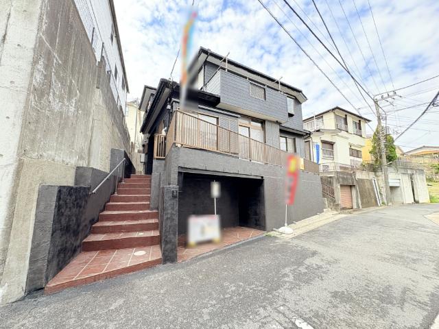 【フルリノベーション物件】キッチン・バス・トイレ・洗面化粧台交換、フローリング・クロス貼替、建具交換等々。