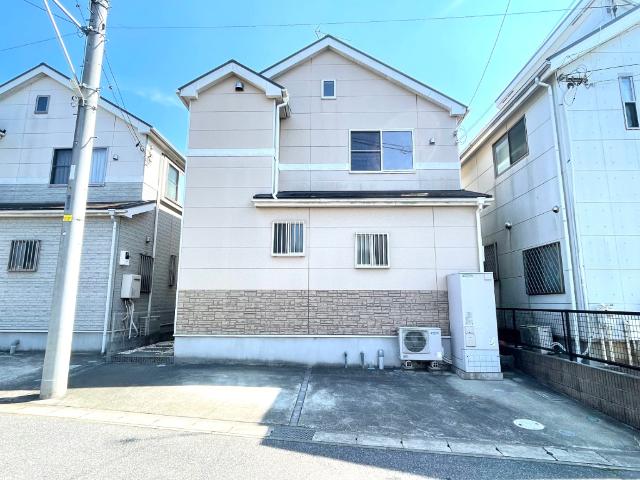 【常磐線『南柏』駅17分】平成20年築、ファミリータイプの4LDKです。