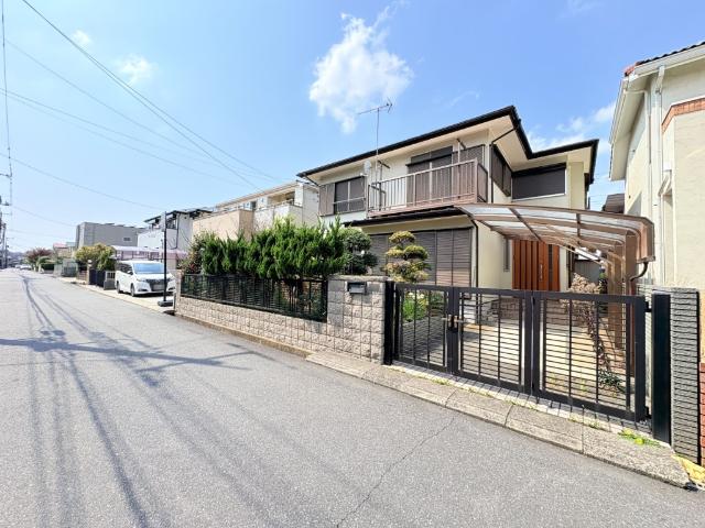 【家族の夢を叶える建築条件無し売地】お好きなハウスメーカーで建築が可能です。間取り参考資料もご用意致します。お気軽にご相談下さい。