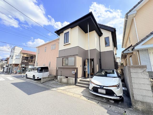 【新規リフォーム物件】キッチン・バス・トイレ・洗面化粧台交換、クロスクッションフロア貼替、給湯器交換等々。