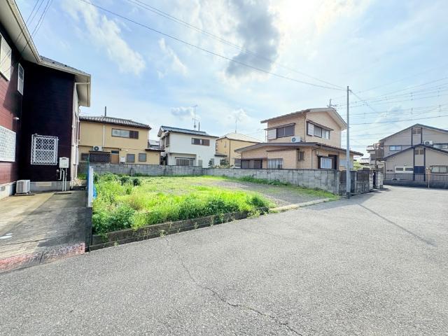 【家族の夢を叶える建築条件無し売地】お好きなハウスメーカーで建築が可能です。間取り参考資料もご用意致します。お気軽にご相談下さい。