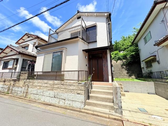 【新規リフォーム物件】トイレ・洗面化粧台・給湯器交換、クロス・クッションフロア一部貼替、フロアタイル一部上貼り、畳表替え、襖・障子貼替、外壁・屋根塗装等々。