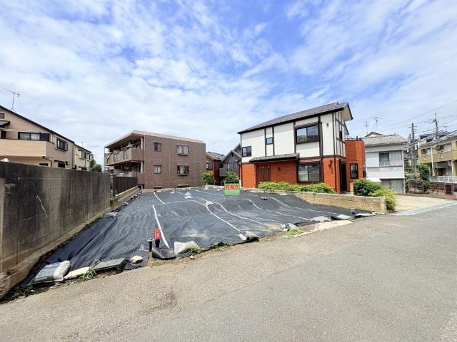 【家族の夢を叶える建築条件無し売地】お好きなハウスメーカーで建築が可能です。間取り参考資料もご用意致します。お気軽にご相談下さい。