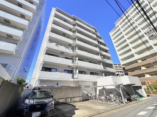 【新規リノベーション間もなく完成！】クロス・床張り替え・建具交換・キッチン交換・トイレ交換・ユニットバス交換・給湯機等々
