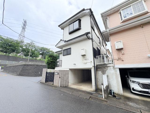 【ゆったり角地の区画】各居室も6帖以上でゆとりのある間取りです。