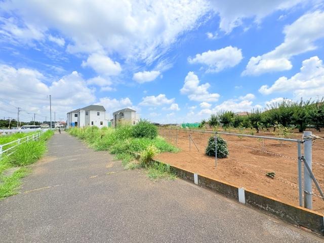 【更地渡し】余計な解体費用も掛かりません。容積率200％で様々なプランニングが可能です！