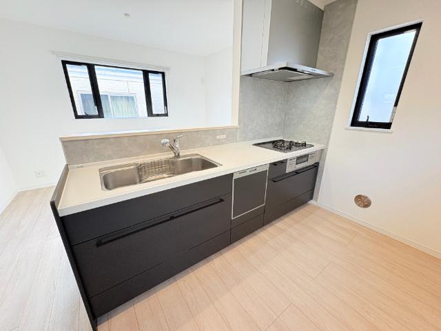 松戸市千駄堀中古戸建 キッチン