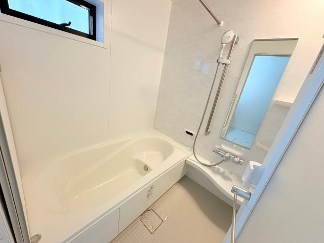 松戸市千駄堀中古戸建 バス／シャワー