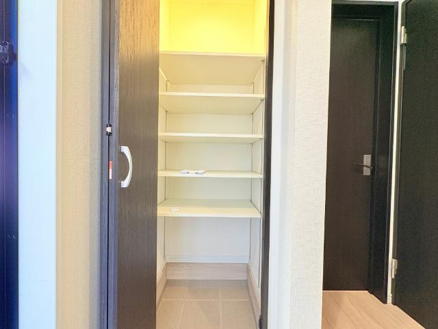 松戸市千駄堀中古戸建 収納