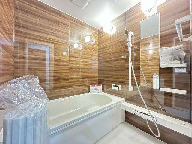 松戸市中金杉1丁目中古戸建 バス／シャワー