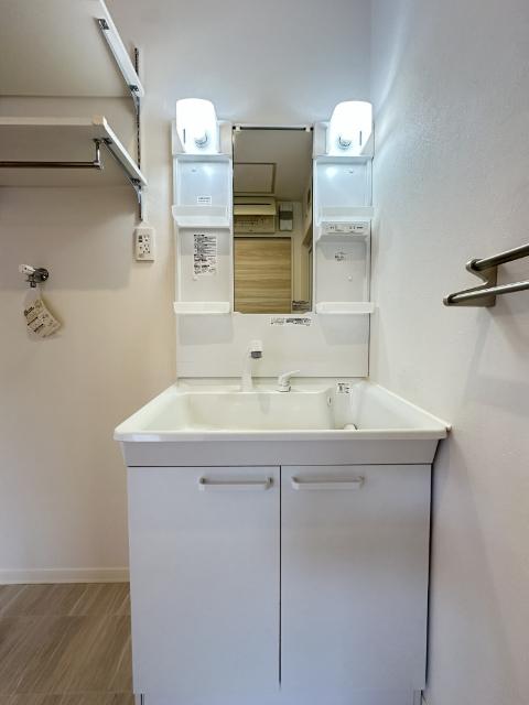 流山市市野谷中古戸建 洗面