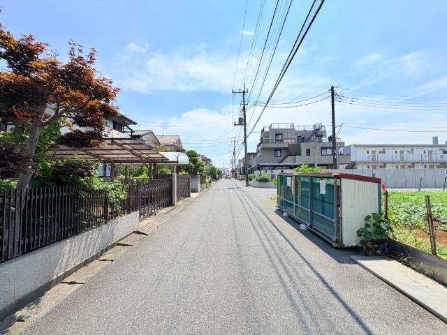 柏市増尾台4丁目土地 前面道路含む現地写真