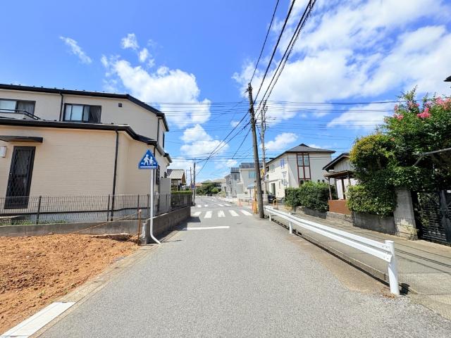 【条件なし土地】千葉県流山市美田 前面道路含む現地写真