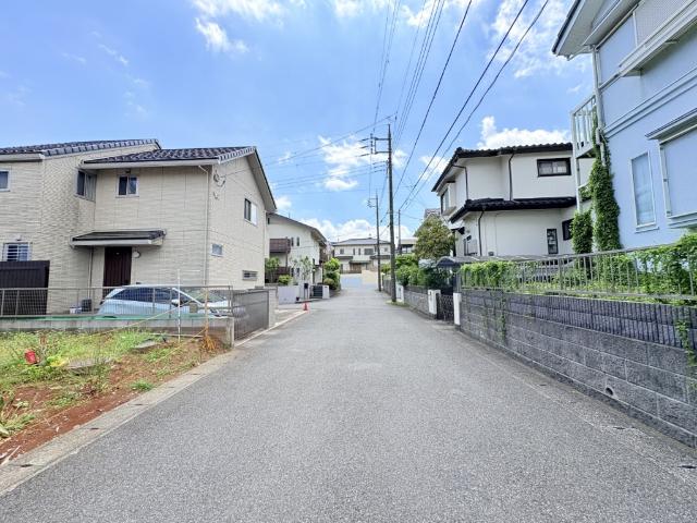 市川市北国分１丁目土地 前面道路含む現地写真
