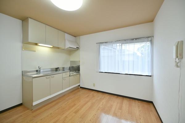 apartment 海田西町１丁目