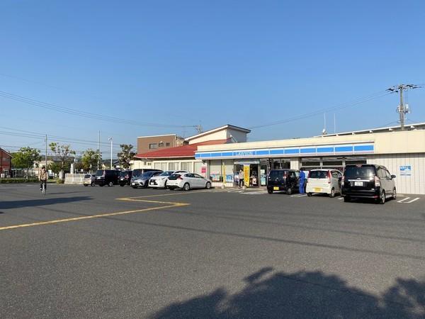 ローソン倉吉福庭町店：325m