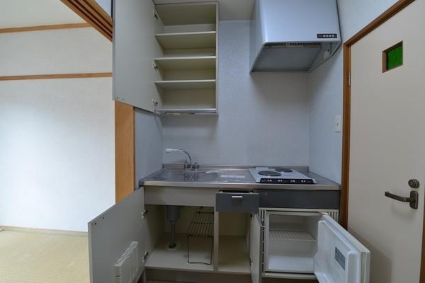 メゾンクリスタル（107） キッチン