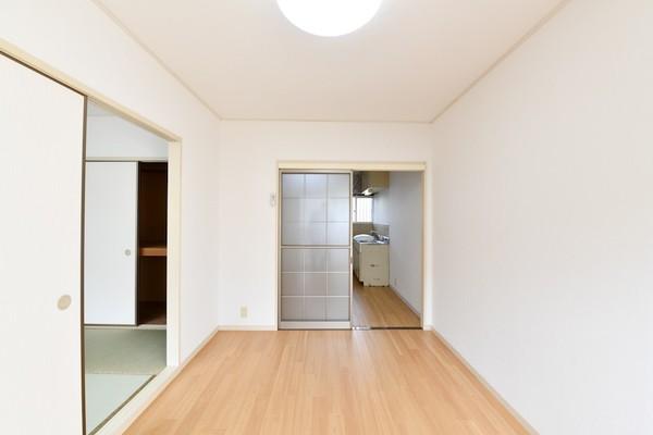 apartment 上井