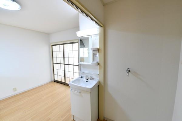 apartment 上井