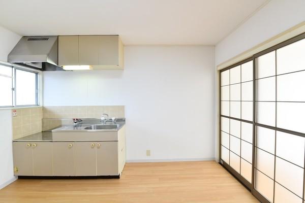 apartment 上井