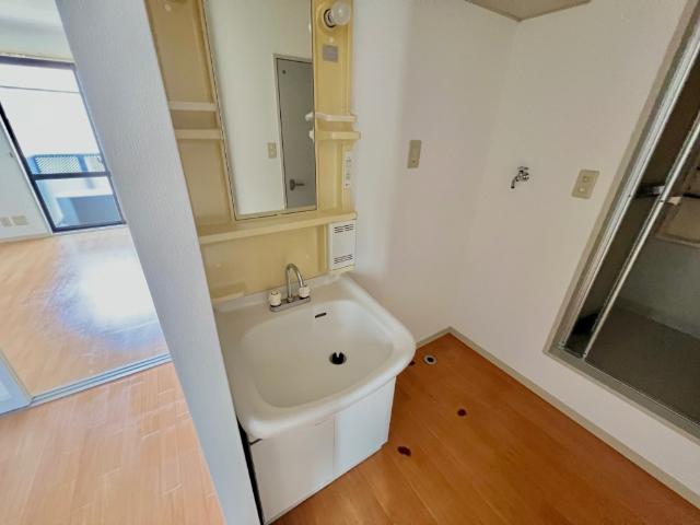 apartment 海田西町２丁目