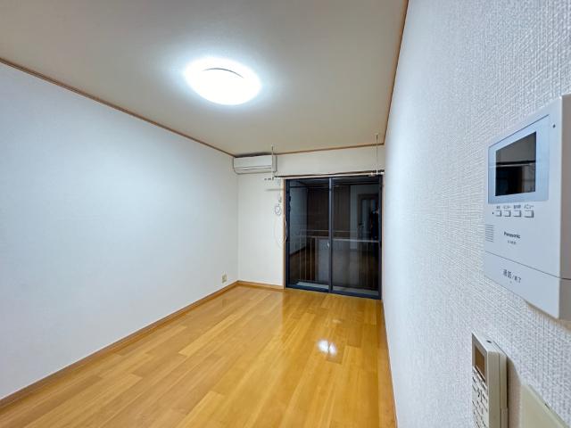セントラルアパート弐号館（102） 部屋画像