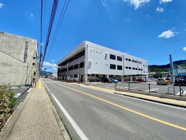 commercial 昭和町２丁目