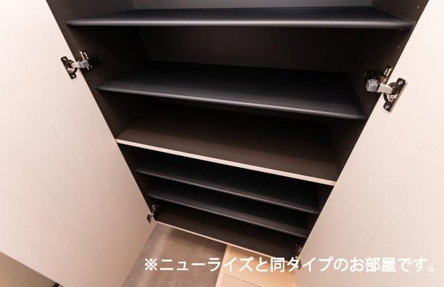 リード　Ｙ’ｓ　Ｃ（202） 収納