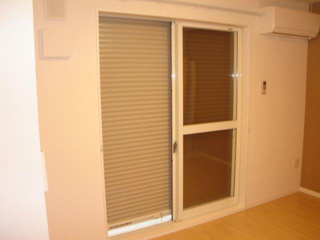 メゾン　ドゥ　サンマリノ 部屋画像