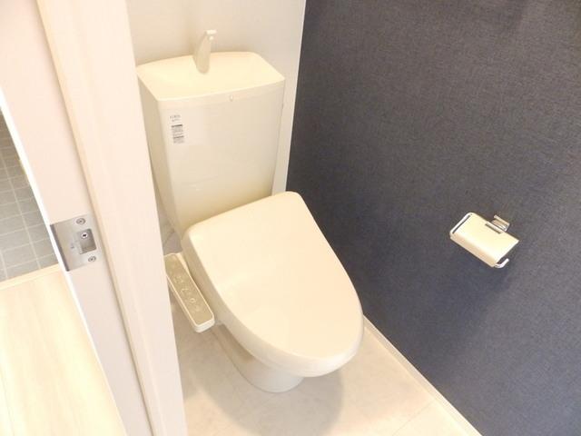 セレブレ アン（102） トイレ