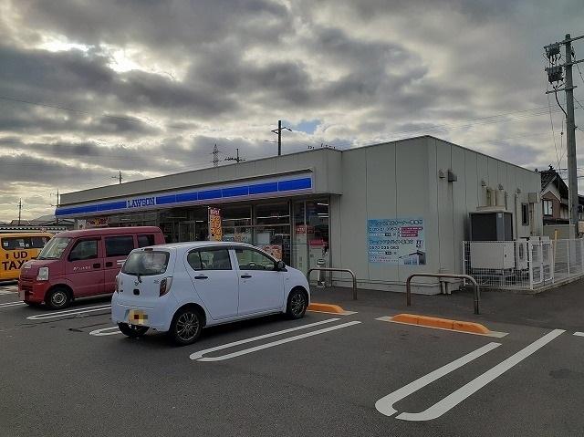 ローソン 倉吉小鴨店：60m