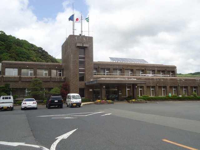 三朝町役場：550m