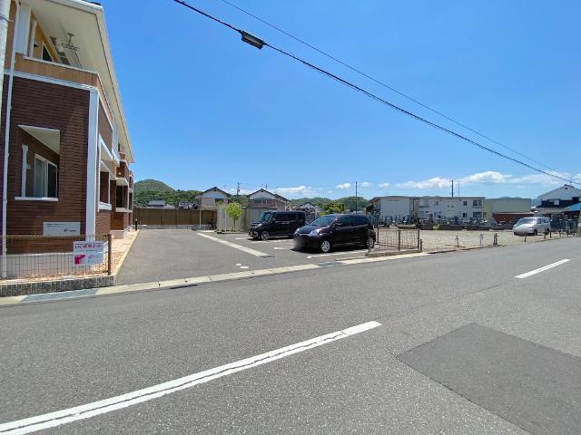 Ｔｓｕｂａｋｉ（202） 駐車場