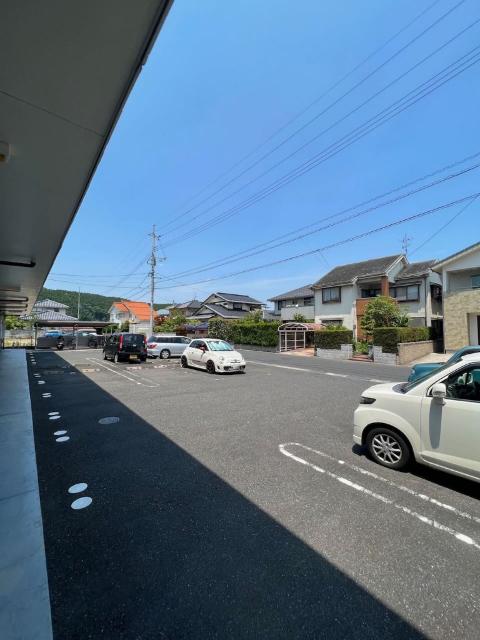 エスポワール宮本（104） 駐車場