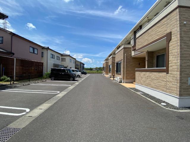 ヴィラ　サウスウィンド　２（103） 駐車場