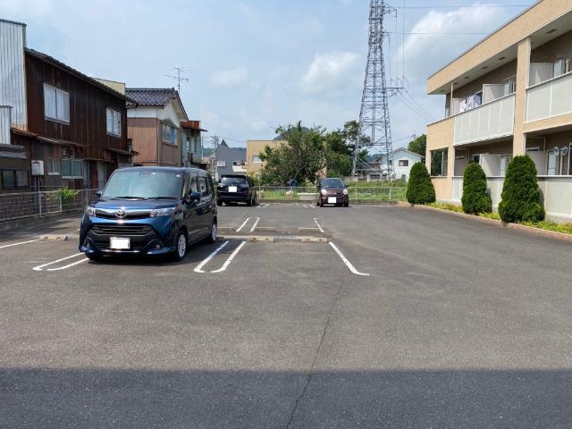 メゾン　ボヌールⅢ（104） 駐車場