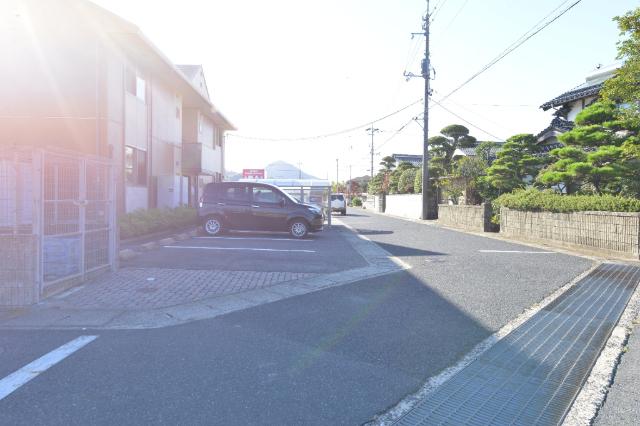 プリムヴェール　Ａ棟（101） 駐車場