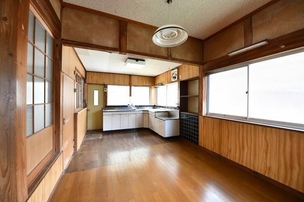 detached 瀬戸