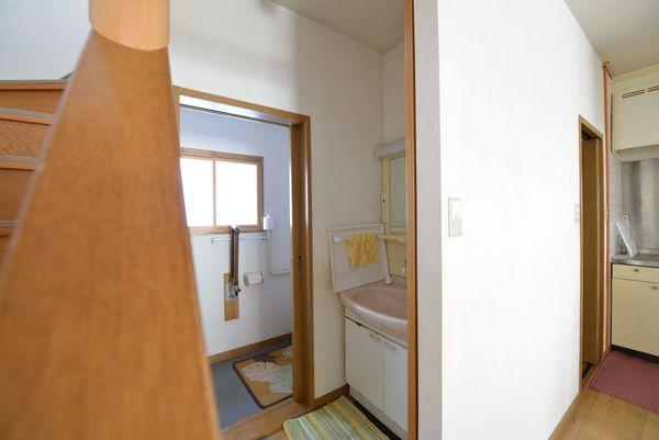 detached 虹ケ丘町