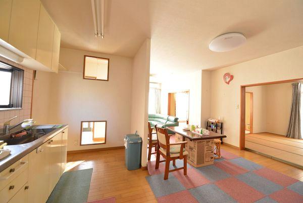 detached 虹ケ丘町