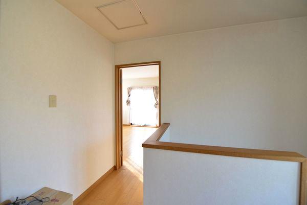 detached 虹ケ丘町